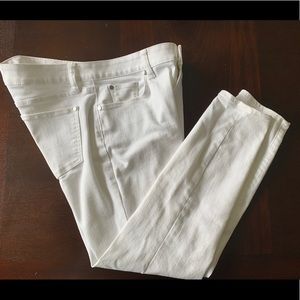 White jeans Vince Camuto size 8
